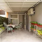 One-bedroom In Lxxv شقة تْسْغيكفانِتْسا