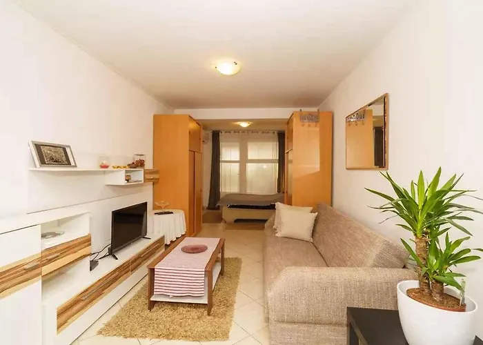 Апартаменты One-bedroom In Lxxv