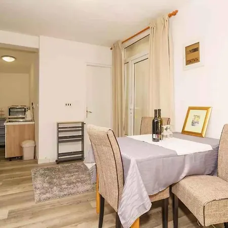 One-bedroom In Lxxv * Crikvenica