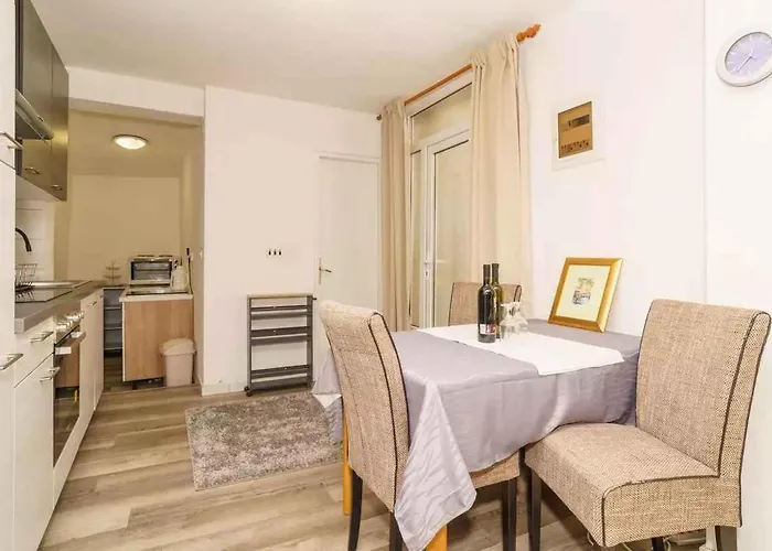 One-bedroom In Lxxv * קריקווניצה