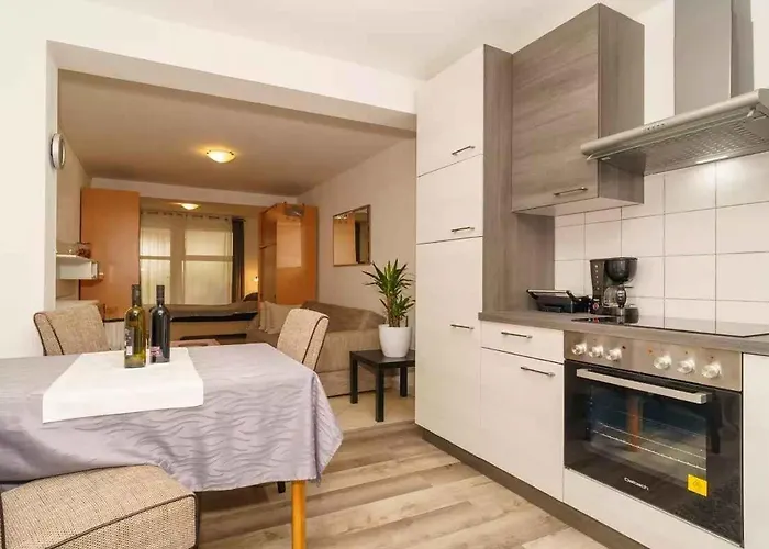 One-bedroom In Lxxv דירה *